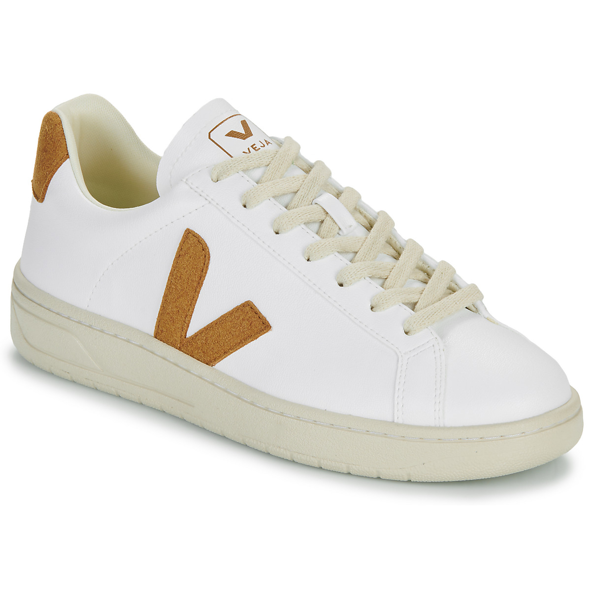 basket-veja-femme-429ufm-1.jpg