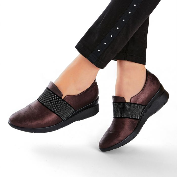 chaussures-femme-confortables-et-elegantes-606psv.jpg