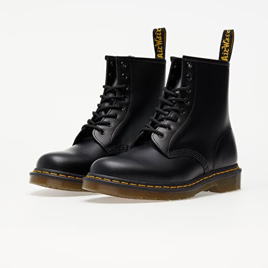 dr-martens-homme-424oyj-1.jpg