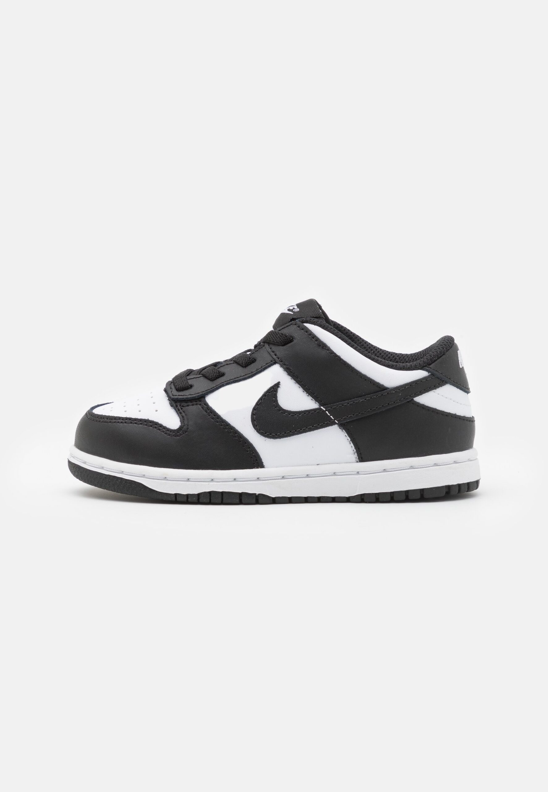 dunk-low-blanche-150tvd-1.jpg